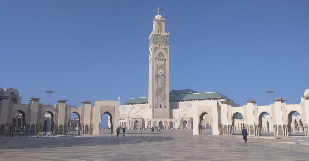 third_section_image_data.image_alt