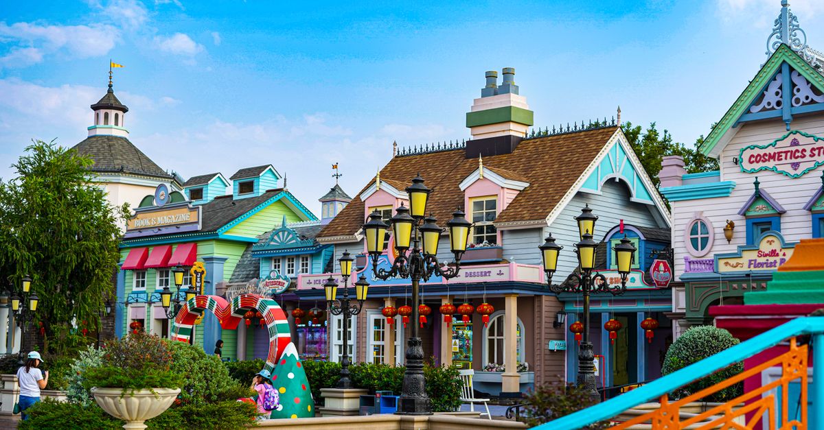 Vibrant buildings in a Thai amusement park with playful architecture and decorations.